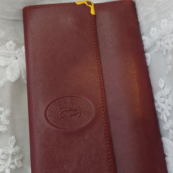 Cartier Kisslock Tri-fold Bordeaux Long Leather Wallet - Picture 5 of 17